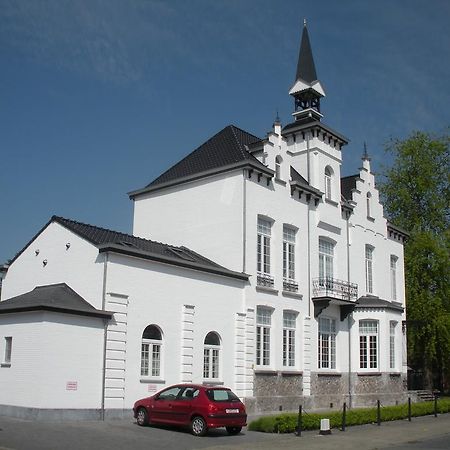 B&B Kasteel De Windt Nieuwkerken-Waas Exterior foto