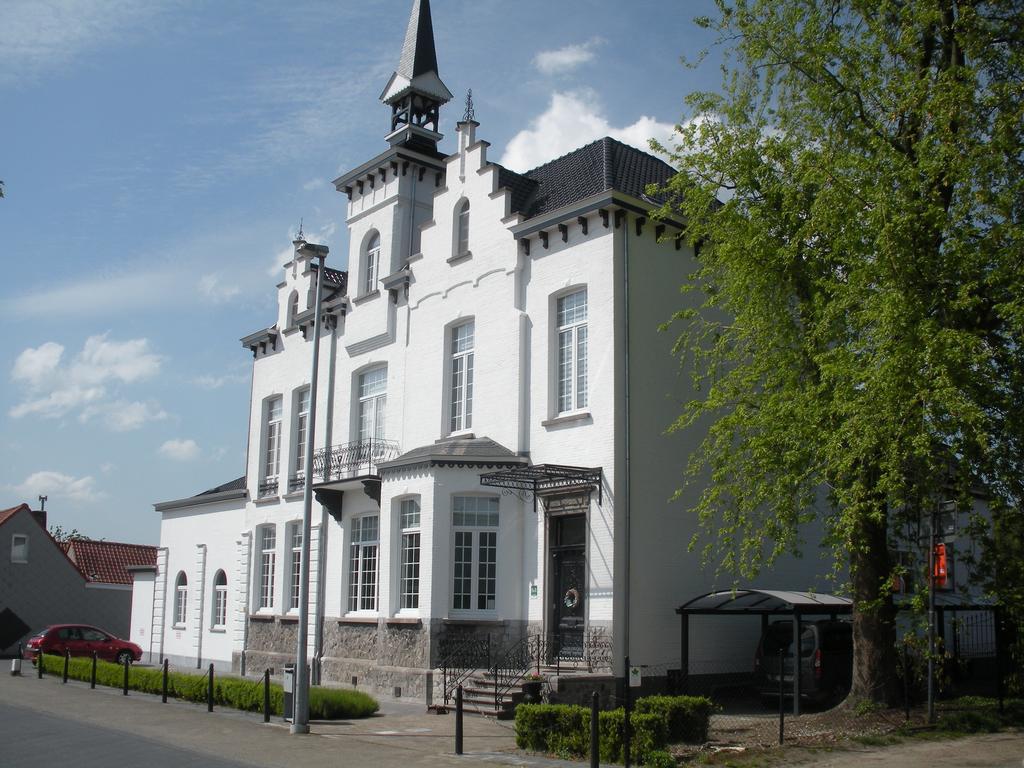 B&B Kasteel De Windt Nieuwkerken-Waas Exterior foto